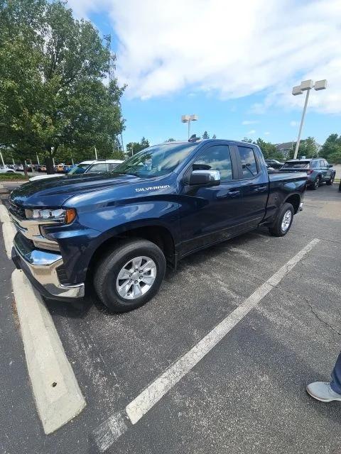 chevrolet silverado 1500 2020 1GCRYDEK0LZ232180 image chevrolet silverado 1500 2020 1GCRYDEK0LZ232180 image